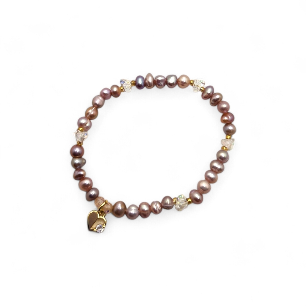 Elegant Pearl Bracelet with Heart Charm